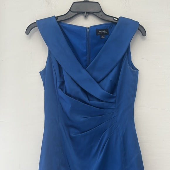 Tahari Royal Blue Side Ruched‎ Portrait Collar Dress Size 2 - Picture 4 of 6